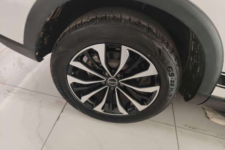 Used Roewe RX5 MAX 2021 Supreme Series 300TGI Automatic Luxury Cabin Edition Exterior 8