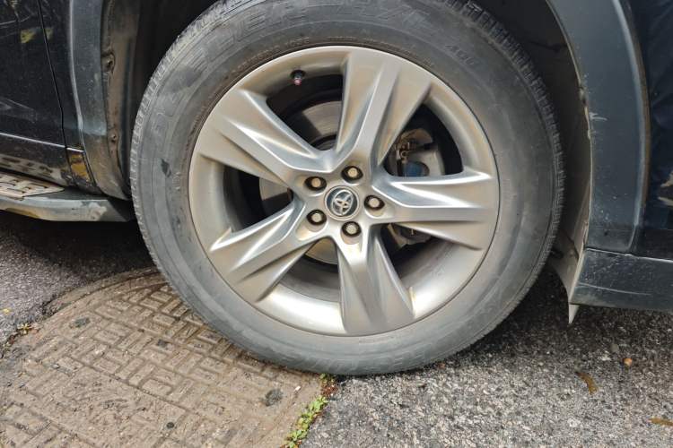 Used Toyota Highlander 2015 2.0T Four-Wheel Drive Luxury Edition 7-Seater