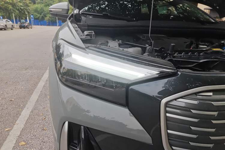 Used Audi Q4 e-tron 2022 40 e-tron Boundary Edition