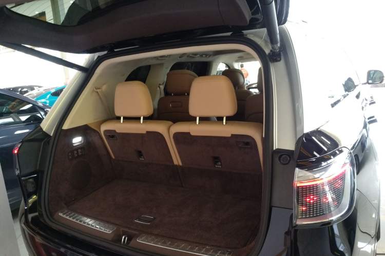 Used Hima AITO M9 2025 Extended-Range Ultra Version 52 kWh 6-Seater Trunk