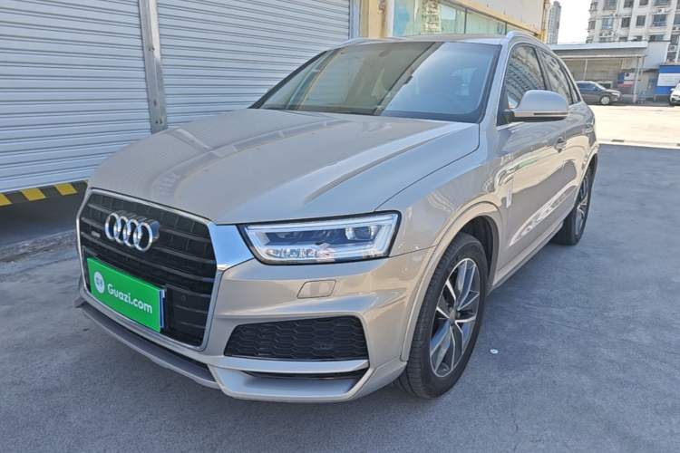 Used Audi Q3 2018 30th Anniversary Edition 35 TFSI Sport Model Guazi used car, China used car export, Used car for sale, Used cars, Cheapest cars for sale
