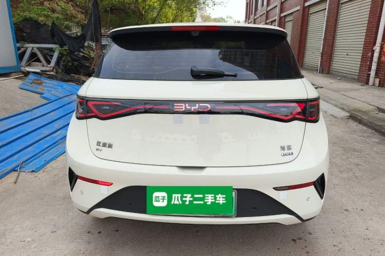 Used BYD Dolphin 2025 Intelligent Driving Version 410 km Fashion Edition
