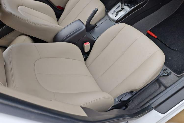 Used Hyundai Celesta 2015 1.6L Automatic Luxury Model
