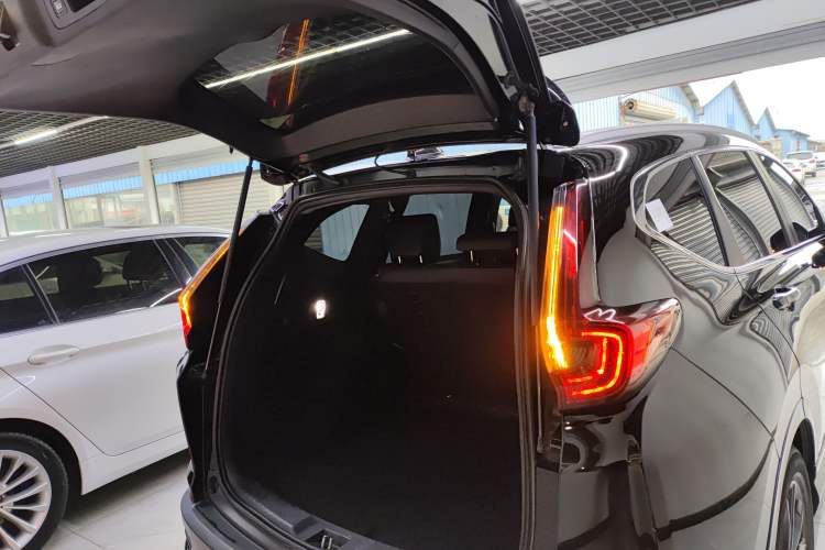 Used Honda CR-V 2021 240TURBO CVT 2WD Black Jazz Edition