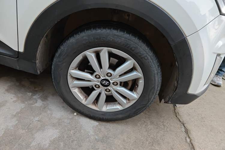 Used Hyundai ix25 2015 1.6L Manual Two-Wheel Drive Fashionable GS Model