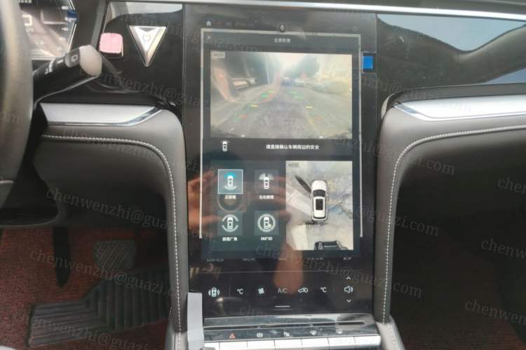 Used Venucia Star 2020 260T Automatic 48V Mild Hybrid Turbocharged Starry Edition Audio And AC Panel