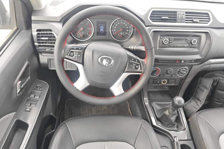 Used Great Wall Wingle 5 2023 2.0T Diesel Two-Wheel Drive Advanced Big Double