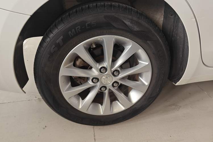 Used Buick GT 2018 15T Dual-Clutch Advanced Model China V Standard
