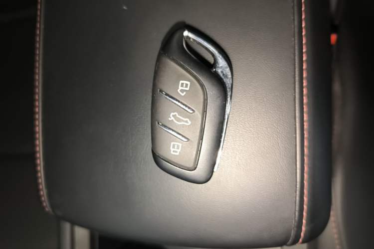 Used Roewe i5 2023 1.5L CVT Luxury Edition

