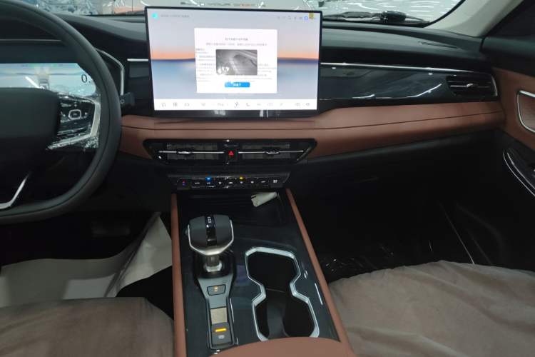 Used Changan CS75 2026 Model PRO 1.5T DCT Prestige 7-Seater