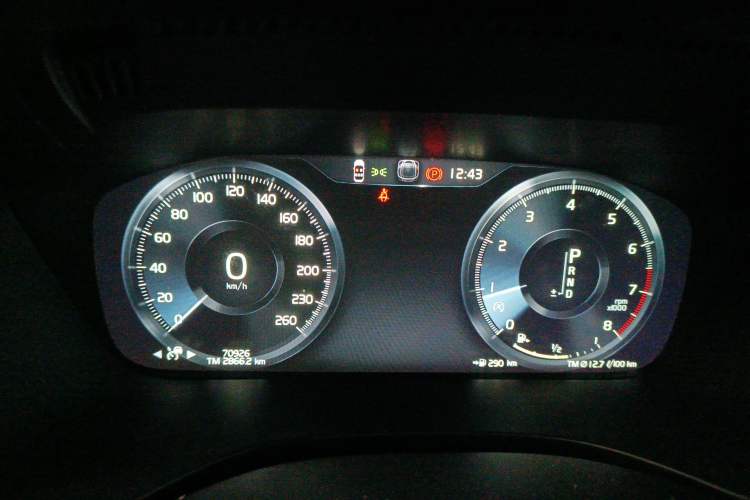 Used Volvo XC60 2018 T5 4x4 Smart & Sporty Edition