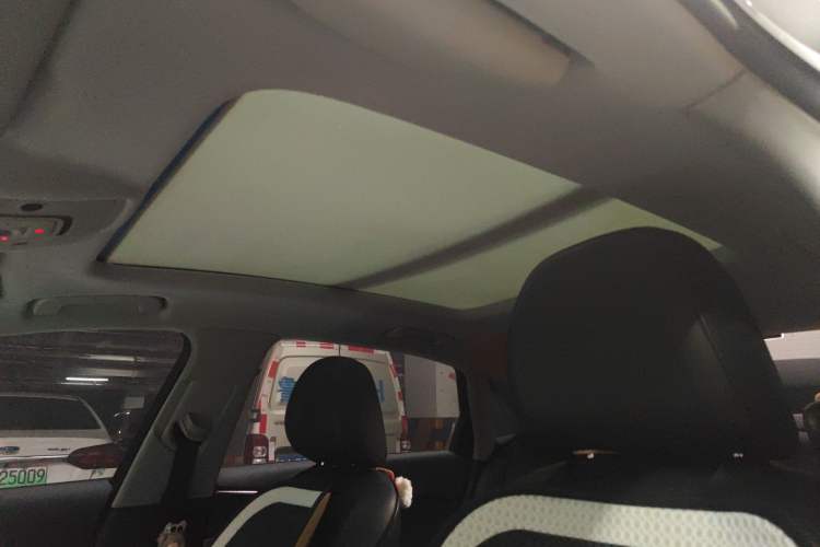 Used Audi A4L 2018 30th Anniversary Edition 40 TFSI Fashion Model Headliner