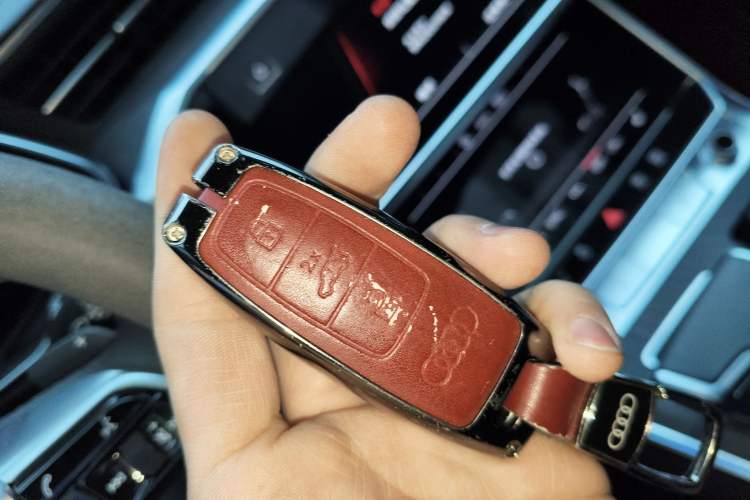 Used Audi A6L 2024 45 TFSI quattro Prestige Elegant Edition
