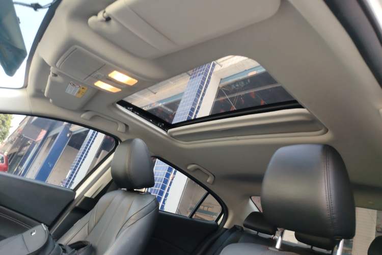 Used Mazda Mazda 3 Axela 2017 Sedan 2.0L Automatic Prestige Model China V Standard