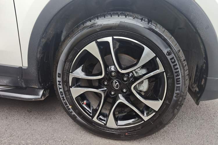 Used Soueast DX7 2015 1.5T Automatic Prestige Model
