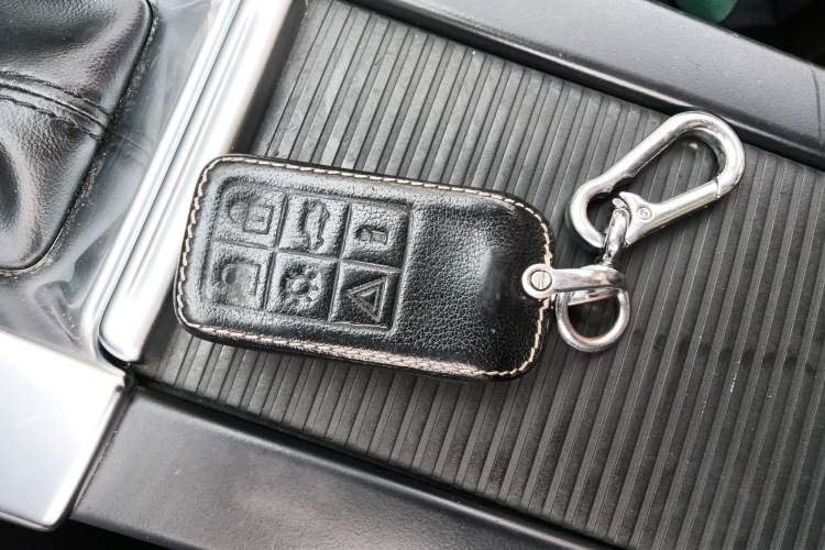 Used Volvo XC60 2016 T5 Smart Version Vehicle Key