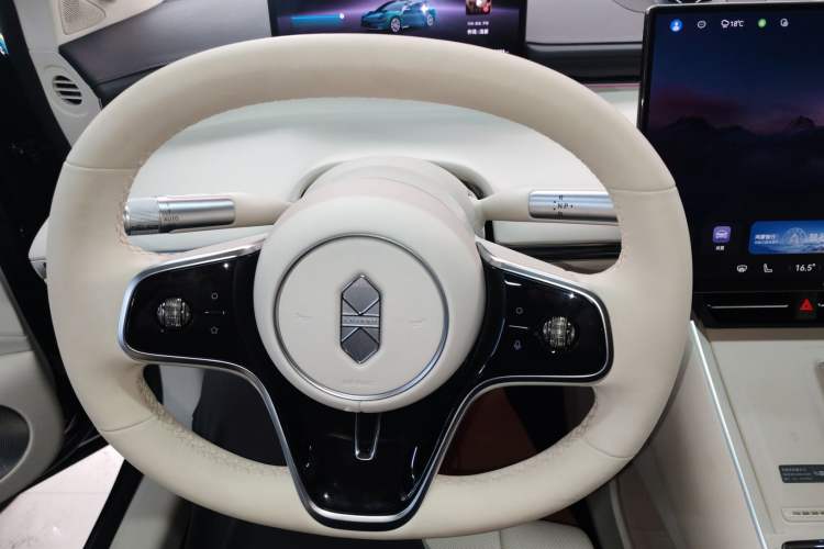 Used Hima Luxeed S7 2026 Model Max+
