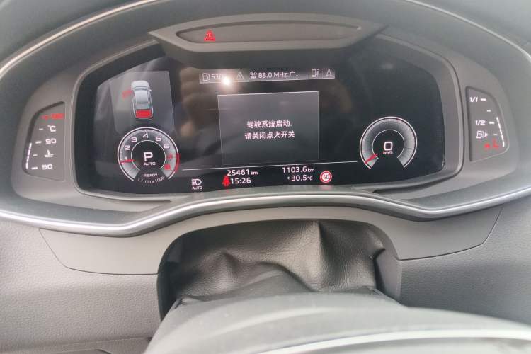 Used Audi A6L 2024 45 TFSI Prestige Dynamic Edition Odometer Close Up