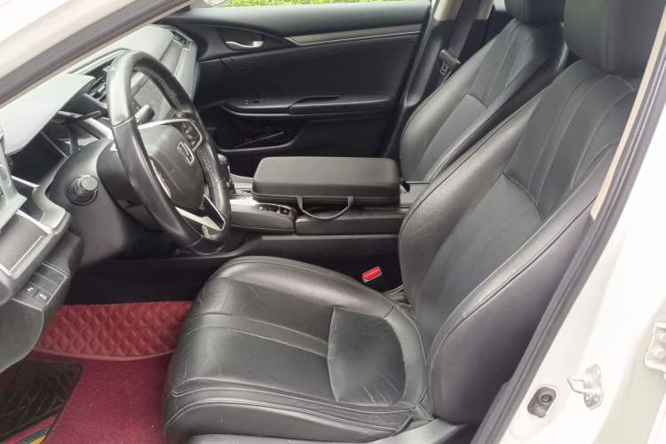 Used Honda Civic 2016 220TURBO CVT Prestige Edition Left Front Seat