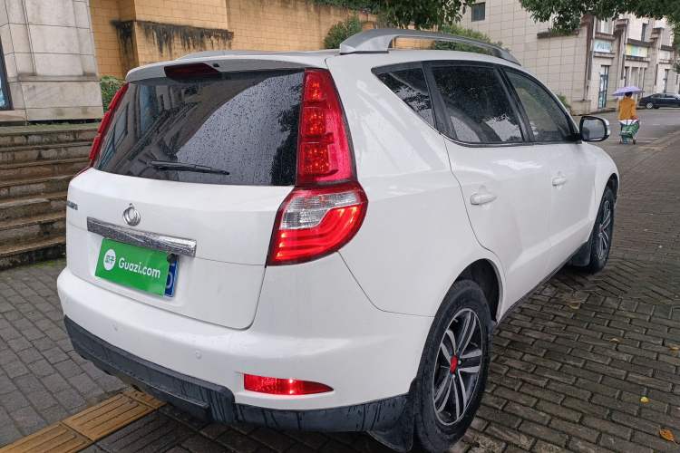 Used Geely Auto GX7 2015 Sports Edition 2.0L Automatic Prestige Model
