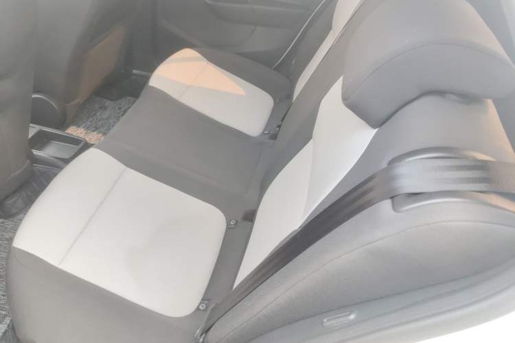 Used Skoda Fabia 2015 1.4L Automatic Front-Drive Model
