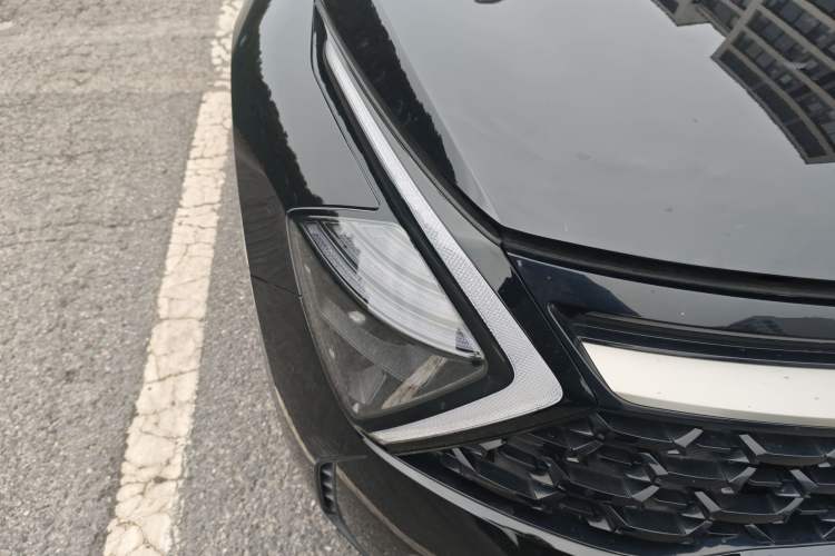 Used Kia Sportage (Chinese Domestic Model) 2023 2.0T Two-Wheel-Drive Prestige Edition
