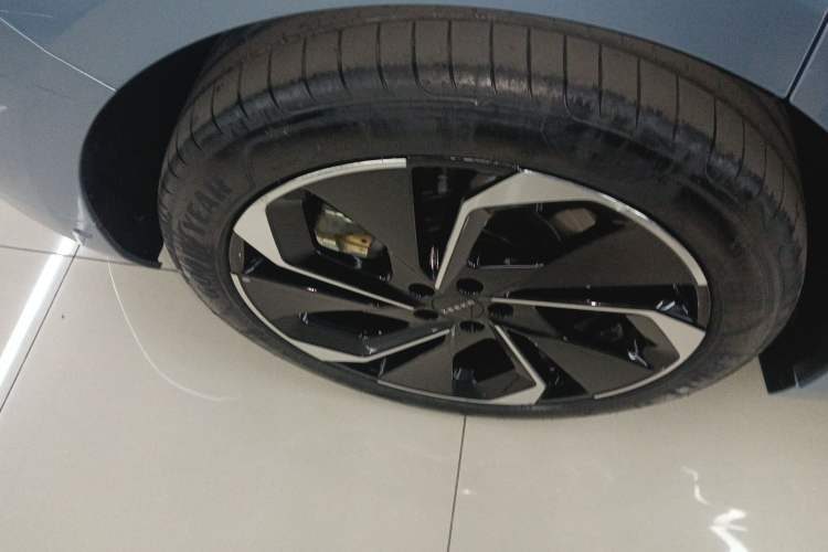 Used Zeekr 001 2022 Ultra-Long Range Single-Motor WE Version
