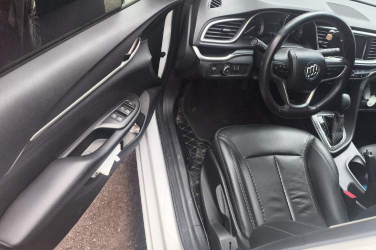 Used Buick GT 2019 18T Automatic Connected Elite Model China VI Standard Driver Seat