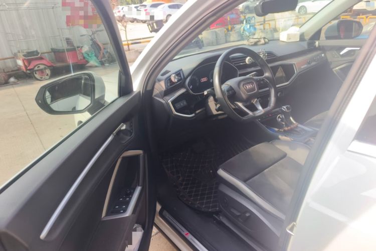 Used Audi Q3 2021 35 TFSI Fashion Dynamic Model
