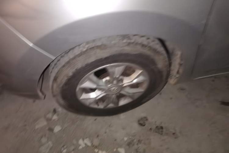 Used SAIC MAXUS G10 2014 2.0T Automatic Elite Edition
