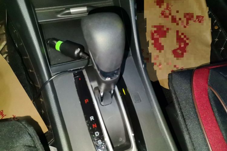 Used Honda Jade 2017 1.8L automatic Comfort version 5 seats Gear Lever