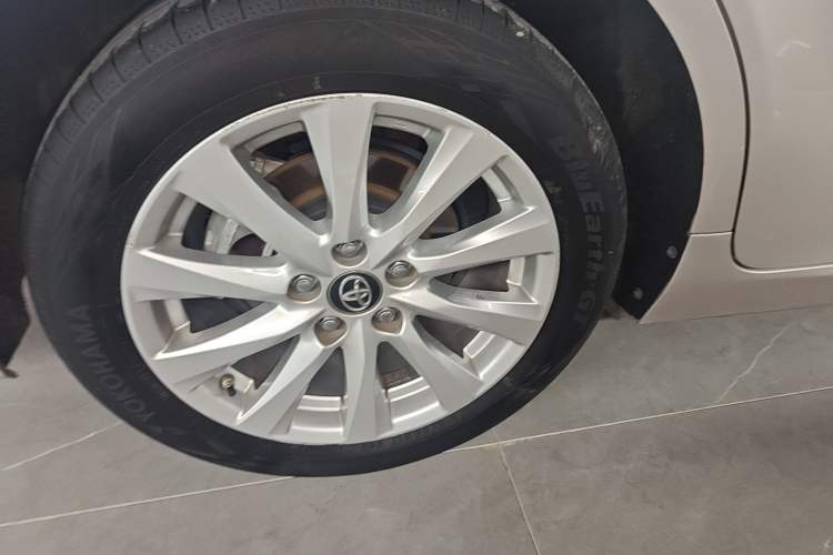 Used Toyota Camry 2019 Revised Version 2.0G Luxury Edition

