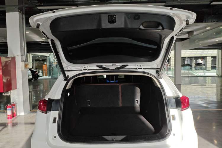 Used Wey VV7 2020 2.0T Ultra-Luxury Version Trunk