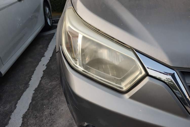 Used Venucia D50 2014 1.6L Automatic Splendid Edition
