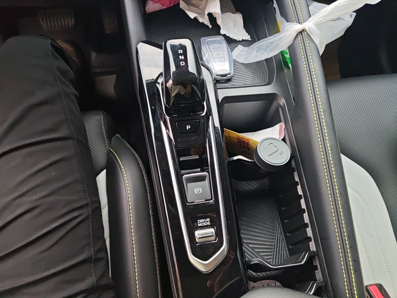 Geely Auto Coolray 2023 Bin Yue COOL 1.5TD DCT Champion Edition — снимка 14