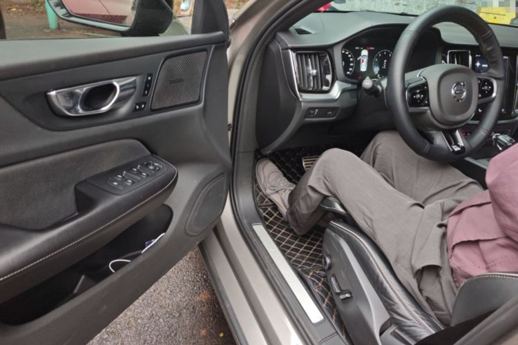 Used Volvo S60 2020 T5 Zhiya Sport Edition