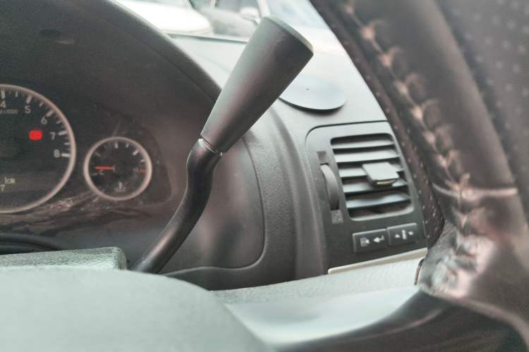 Used Buick GL8 2013 2.4L Executive Edition Gear Lever