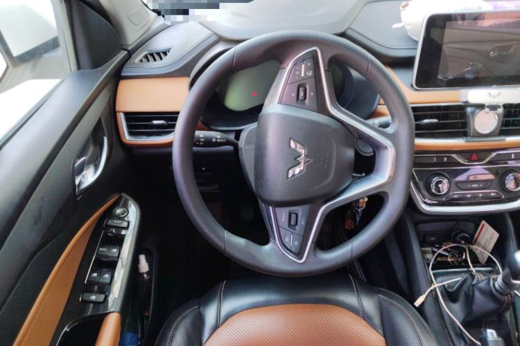 Used Wuling Hongguang S3 2018 1.5L Manual Luxury Model China V Standard