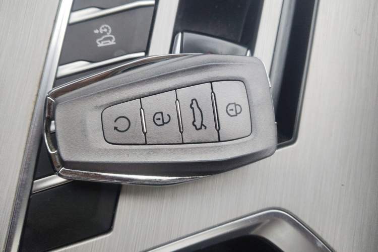 Used Geely Auto Coolray 2021 1.4T DCT Diamond Edition Vehicle Key