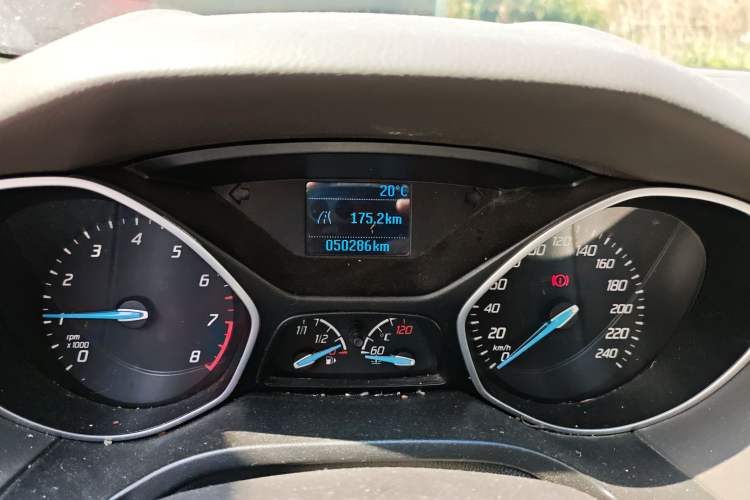 Used Ford Focus 2012 Sedan 1.6L Manual Comfort Model