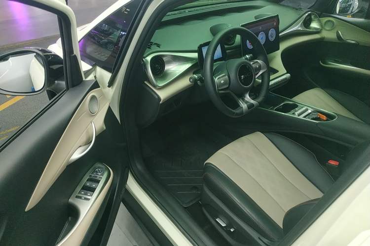 Used BYD Dolphin 2025 420km Free Edition Driver Seat