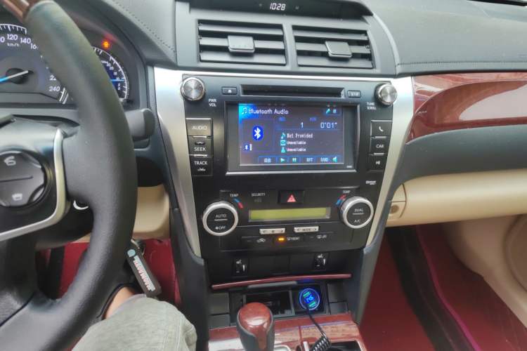 Used Toyota Camry 2012 2.0G Luxury Edition Audio And AC Panel