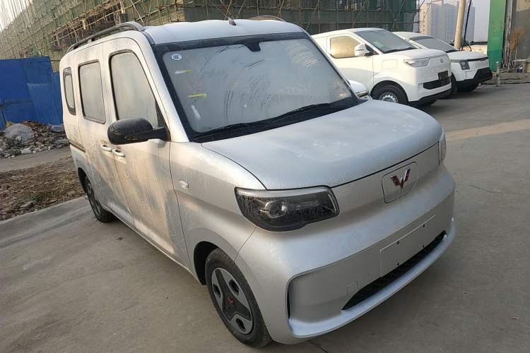 Used Wuling Zhiguang New Energy 2025 Model 305km Ambitious Edition
