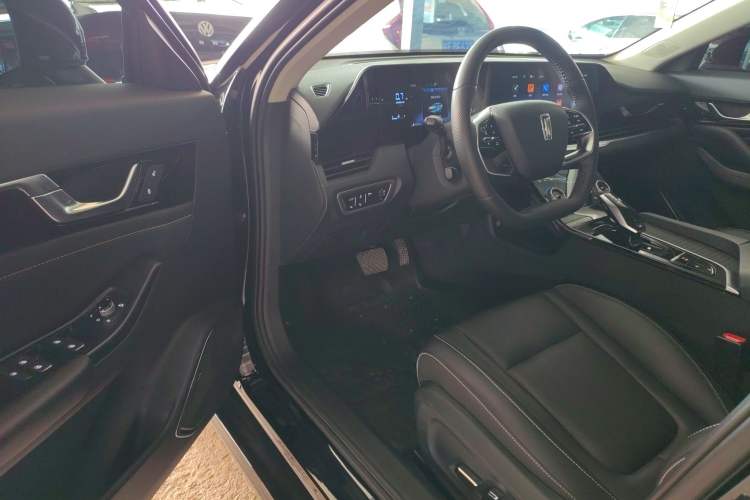 Used Bestune B70 2023 Third Generation 1.5T Automatic Enjoyment Version Driver Seat