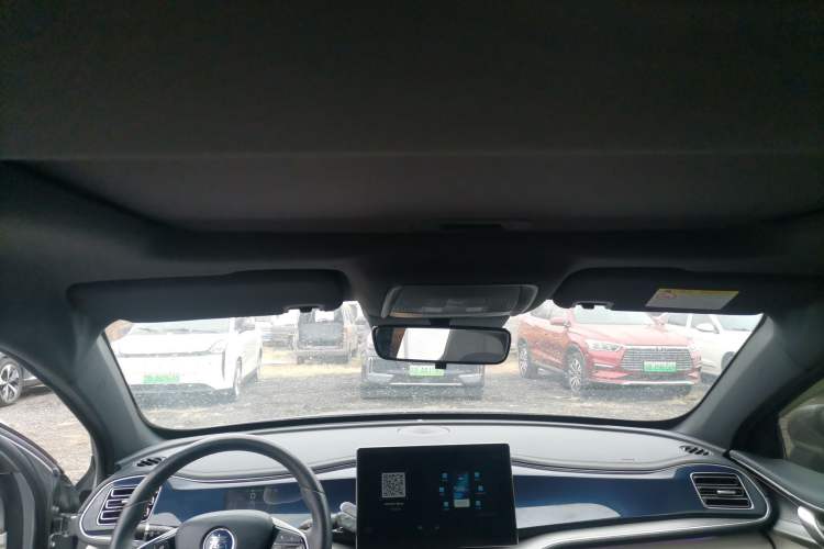 Used BYD Qin PLUS 2021 EV 610KM Navigation Diamond Edition