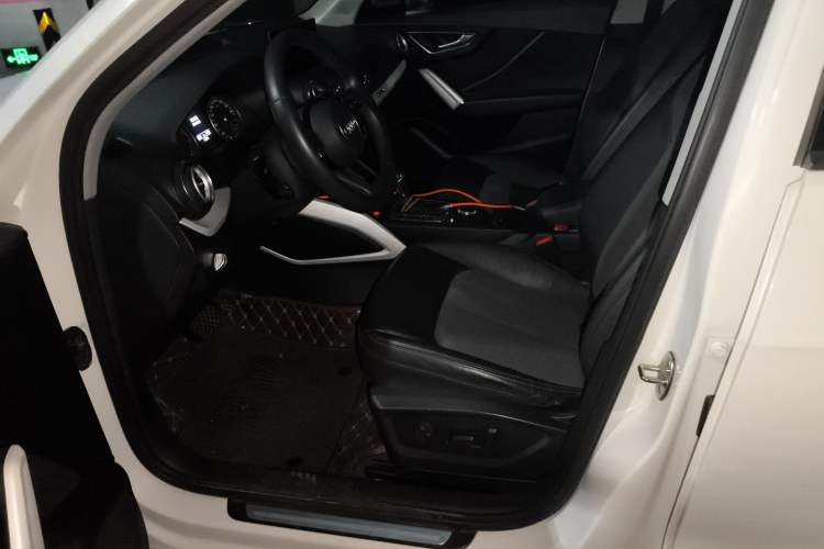 Used Audi Q2L 2018 35 TFSI Fashion Elegant Version China V
