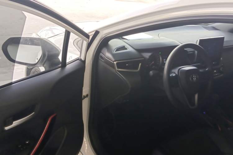 Used Toyota Levin 2023 185T CVT Sport Edition
