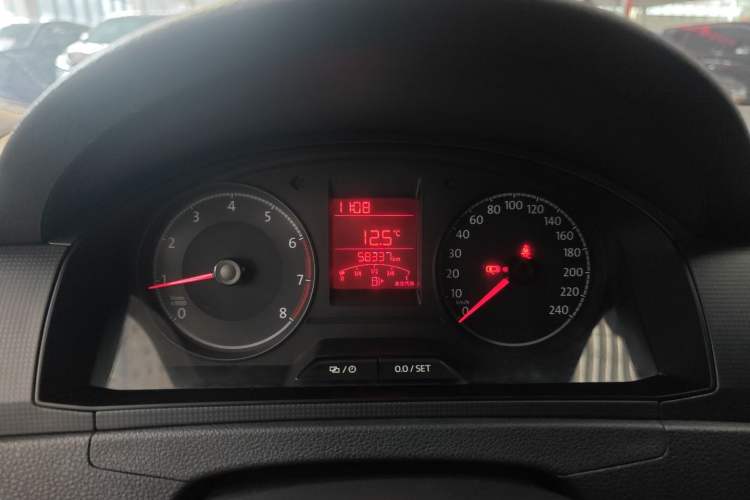 Used Volkswagen Santana 2016 1.6L Manual Fashion Edition Instrument Cluster