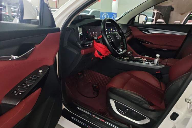 Used CHANGAN CS75 PLUS 2022 Classic Edition 1.5T Automatic Pioneer Model
