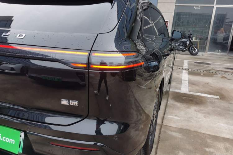 Used EXEED Star Era ET 2024 Extended-Range 240 Ultra All-Wheel Drive
